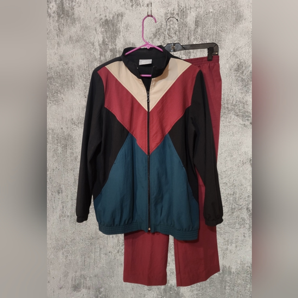 Vintage Colorblock Green/Black/Tan/RedTrack Jacket and Red Joggers Set Womens LG